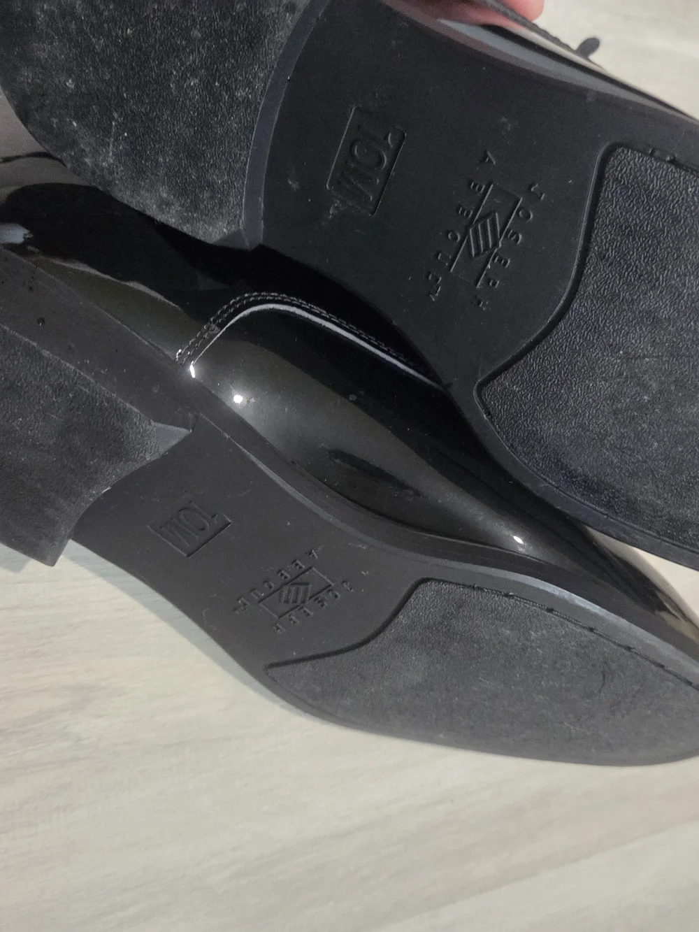 Joseph Abboud Men's Patent Leather Tuxedo Dress Shoes - Size M - Worn Once .